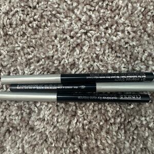 Clinique eyeliner pen bundle